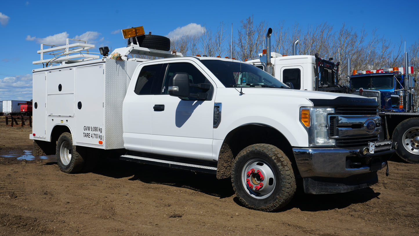 2017 Ford F-350 Service Truck