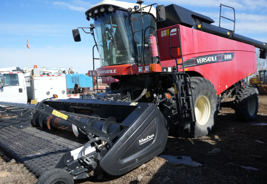 2014 Versatile Combine