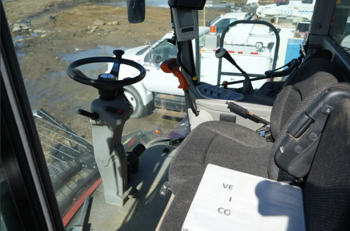 2014 Versatile Combine