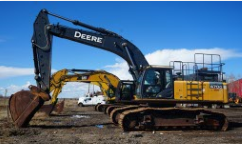 2017 John Deere 470 Excavator