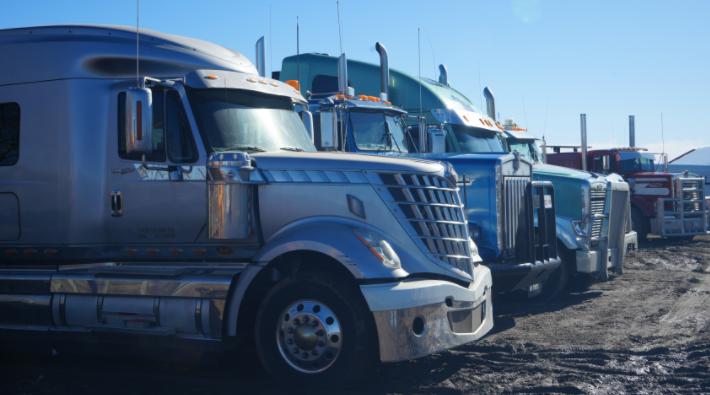 Trucks & Trailers