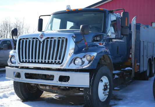 2010 7600 International Service Truck